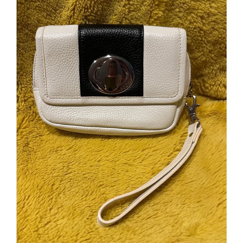 BODHI white and black leather wristlet silver-toned pebbled turn-lock closure